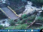 jembatan-desa-niur-roboh.jpg