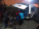 jenazah-karoman-tiba-di-palembang.jpg