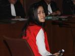 jessica-kumala-wongso-menjalani-persidangan-perdana_20160712_113115.jpg