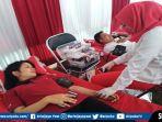 karyawan-pizza-hut-restoran-palembang-melakukan-donor-darah-di-halaman-resto.jpg