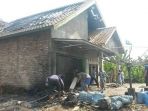 kebakaran-rumah-di-oku-selatan_20180914_185924.jpg