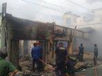 kebakaran-simpang-bombat.jpg