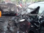 kecelakaan-di-gadog_20170423_011014.jpg