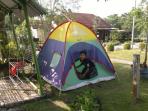 kemping-di-halaman-tenda-kemping_20160422_145611.jpg