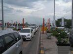 kendaraan-masuk-tol-palindra.jpg