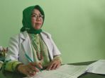kepala-puskemas-pembina-dokter-efriana-umar_20181009_153633.jpg