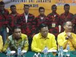 ketua-umum-partai-golkar-hasil-munas-ancol-agung-laksono_20151231_120450.jpg