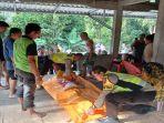 korban-mobil-terseret-banjir-di-OKU.jpg