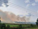 Breaking News, Kebakaran Lahan Dekat Tol Palindra Sumsel, Helikopter Water Bombing Dikerahkan