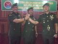 letkol-inf-haryantana-melakukan-salam-komando-dengan-danrem-044gapo.jpg