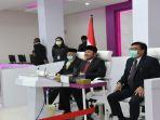 lewat-video-conference-dari-command-centre-sumsel.jpg