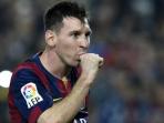 lionel-messi-isap-jempol.jpg