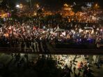 malam-tahun-baru-2018-diatas-jembatan-ampera_20180101_073918.jpg
