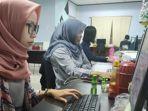 menggunakan-internet.jpg