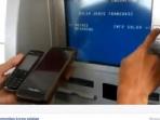 modus-penipuan-atm_20150428_100544.jpg