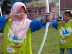 naura-atifa-atlet-cilik-kelas-2-sd-sekolah-alam-indonesia-siguntang_20161126_154630.jpg