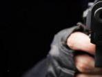 nekat-melawan-duel-bripka-es-vs-tim-reskrim-polda-jambi-berakhir-dramatis-di-areal-minyak-illegal.jpg