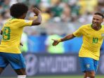 neymar-cetak-gol-ke-gawang-meksiko_20180703_002906.jpg
