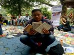 pamer-koleksi-buku_20180129_202551.jpg