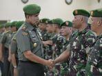 pangdam-ii-sriwijaya-salami-prajurit-yang-dikirim.jpg