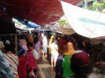 pasar-silaberanti-ramai.jpg