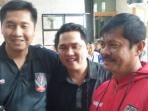 pelatih-bali-united-indra-sjafri-kanan-piala-presiden_20151016_141921.jpg