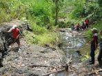 penemuan-batu-relief-di-pagaralam_20180923_111754.jpg
