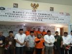 penetapan-paslon-pilkada-muaraenim_20180212_230616.jpg
