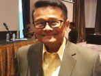 penyanyi-sekaligus-presenter-senior-koes-hendratmo-semasa-hidup.jpg