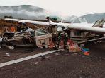 pesawat-jatuh-di-bandara-ilaga.jpg