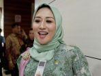 profil-iis-rosita-dewi-istri-edhy-prabowo.jpg