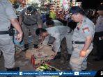 ratusan-botol-miras-berhasil-diamankan-oleh-petugas-gabungan-satpol-pp.jpg