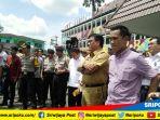 ratusan-sopir-angkutan-batu-bara-gelar-demo-di-kantor-gubernur-sumsel2.jpg