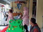 ruang-tunggu-bagi-warga-yang-akan-membuat-dan-memperpanjang-sim-di-satlantas-polres-musirawas.jpg