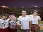 sahabatnya-terjerat-narkoba-ayu-dewi-bongkar-sisi-lain-nia-ramadhani-yang-jarang-diketahui-ujian.jpg
