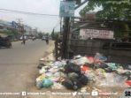 sampah-memenuhi-beberapa-ruas-di-jalan-dr-m-isa.jpg