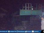 satu-rumah-warga-milik-sima-yang-ikut-terbakar-dalam-kebakaran-di-kenten-laut-kamis-1432019.jpg