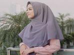 selain-syahrini-artis-ini-juga-dinikahi-pengusaha-tajir-sampai-punya-jabatan-di-7-perusahaan-besar.jpg