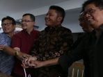 selamatkan-sriwijaya-fc-dari-fase-kritis-tim-sar-prestasi-terus-kerja-keras-siapkan-2-jurus-jitu_20181030_212913.jpg