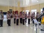 serah-terima-jabatan-7-pimpinan-polsek-yang-dipimpin-kapolres-oki-akbp-alamsyah-pelupessy.jpg