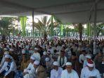sholat-ied-di-masjid-agung.jpg