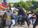 SIMULASI: Pemilu di Musi Rawas Sumsel Ricuh, 2 Warga Tertembak, Polres Turunkan 500 Personel