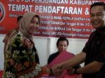 sinta-ambil-formulir_20170523_224536.jpg