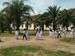 tenaga-kesehatan-dipecat.jpg