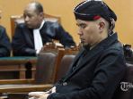 terdakwa-ahmad-dhani-menjalani-sidang-lanjutan-di-pengadilan-negeri_20180522_073503.jpg