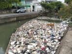 tumpukan-sampah-di-sekip-bendung-2.jpg