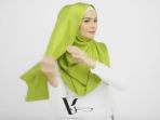 tutorial-pakai-khimar_20170526_095303.jpg
