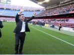 xavi-pelatih-barcelona-baru.jpg