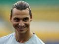 zlatan-ibrahimovic-janji-setia.jpg