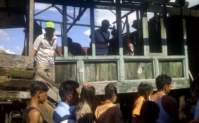 Kompor Minyak Meledak, M Soleh Kehilangan Tempat Tinggal - soleh1.jpg